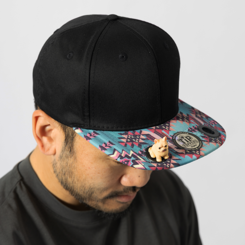 Black/Geometric