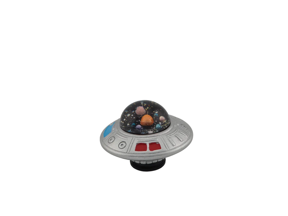 Classic UFO Cruiser